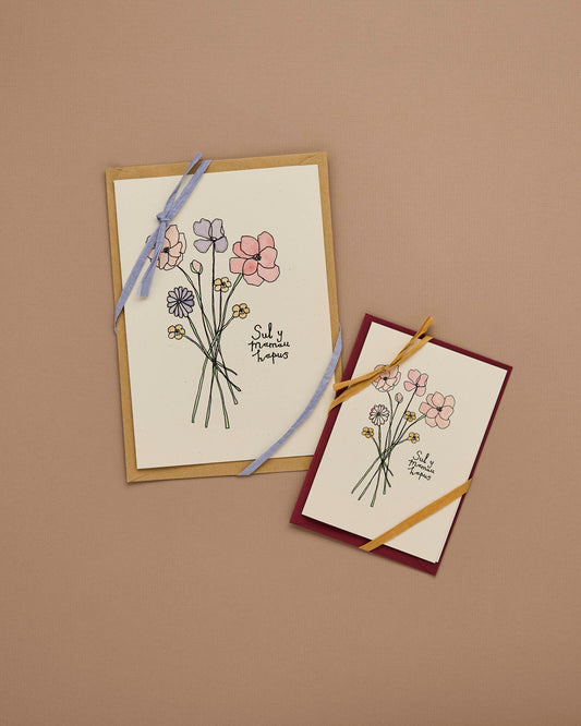 Boquet of Flowers Mother's Day Card - Welsh