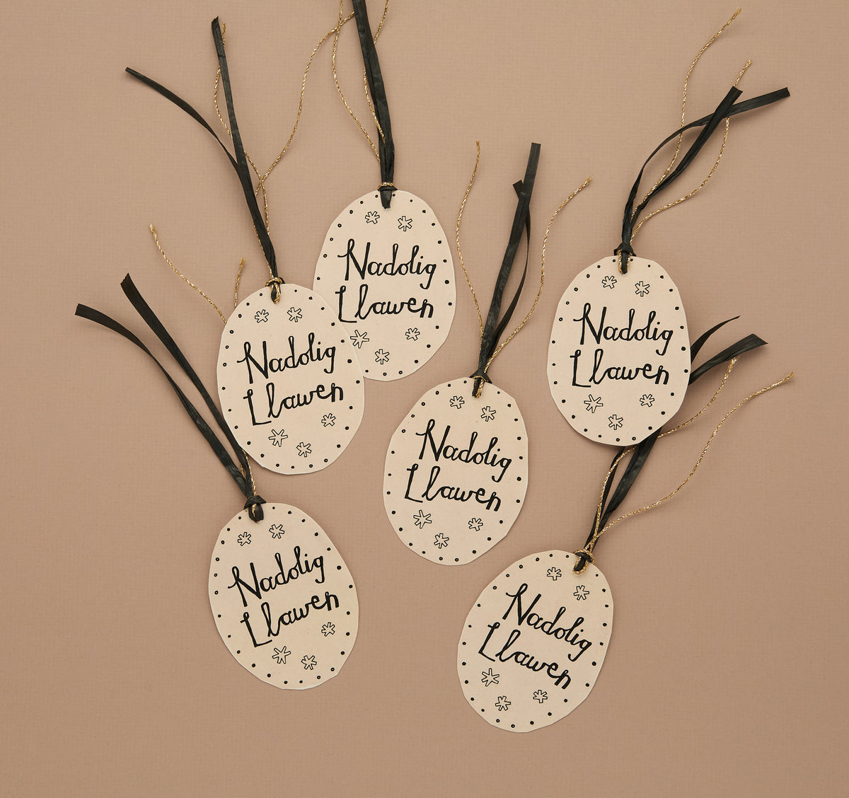 Nadolig Llawen tags - Black & Cream